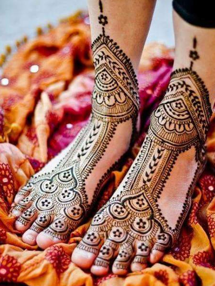 Foot-1-Mehandi