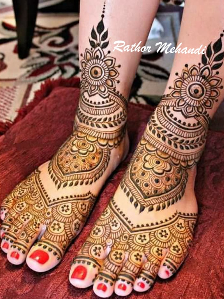 Foot-1-Mehandi